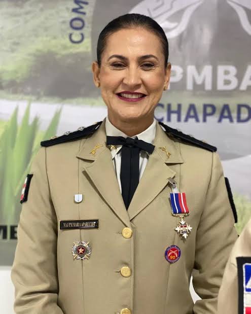 E-M-P-O-D-E-R-A-DA! Tenente-Coronela Maria Aparecida é a primeira mulher a assumir o comando do 16° Batalhão de Polícia Militar