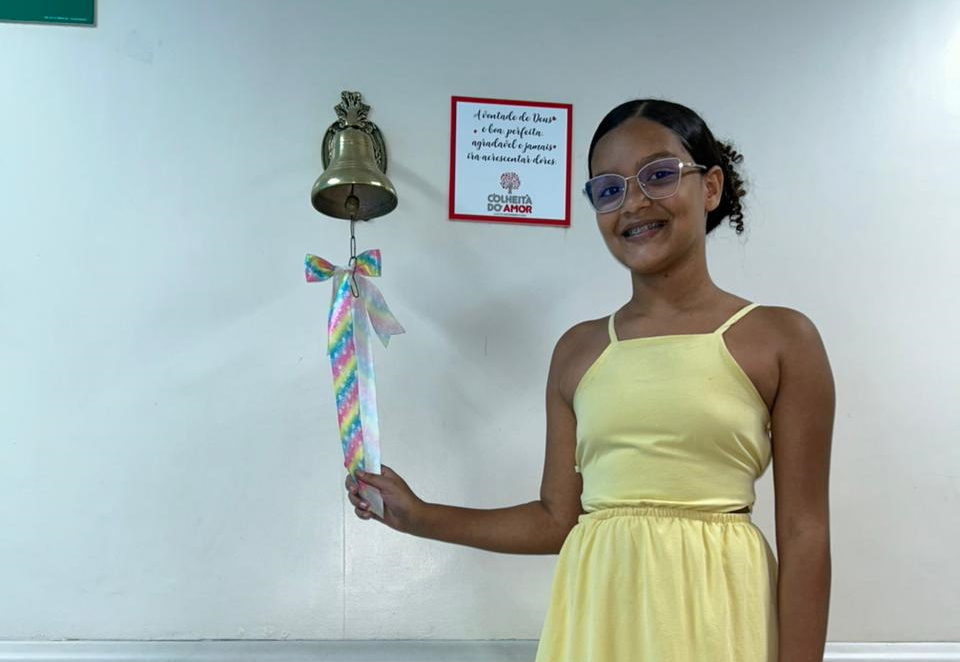 Adolescente de Serrinha tem cura após quatro anos de tratamento contra câncer