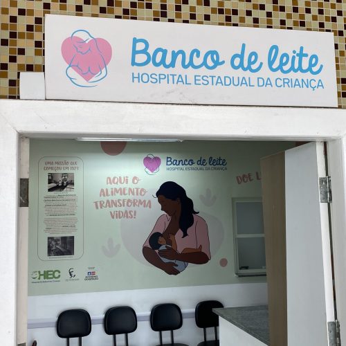 Banco de Leite do HEC recebe certificação da Fiocruz durante participação em evento internacional sobre aleitamento materno