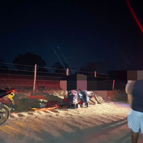 Motociclista e passageiro ficam feridos após colisão contra boi solto na estrada entre os povoados de Malhador e Ipoeirinha em Conceição do Coité