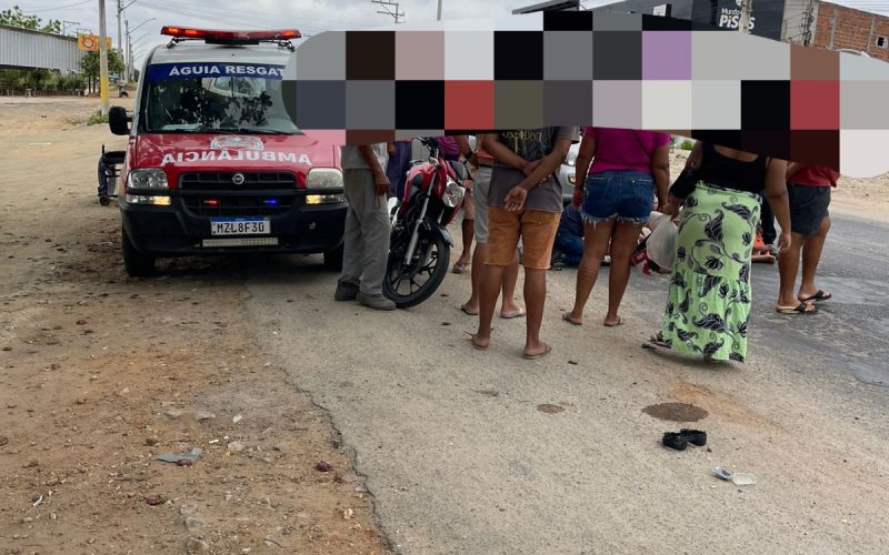 Mulher fica ferida após cair de moto enquanto passava em quebra-molas na BA-120 (Conceição do Coité X Retirolândia)