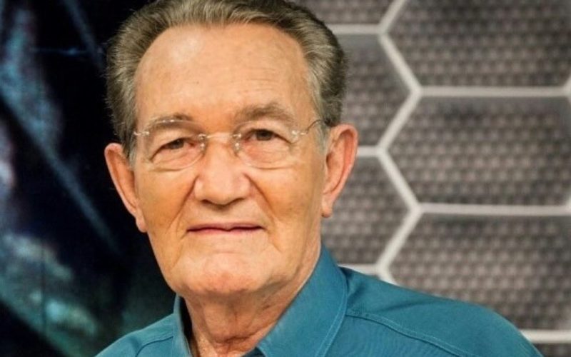 Jornalista Léo Batista morre aos 92 anos