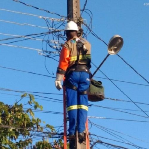 Coelba alerta para desligamento de energia programado em algumas regiões de Conceição do Coité nesta quarta; saiba quais.