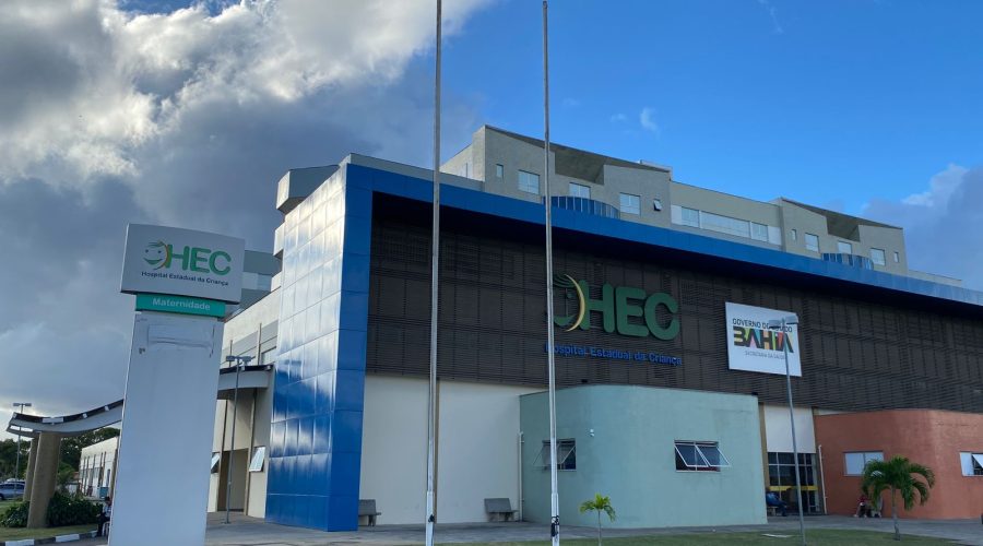 FACHADA HEC ATUAL