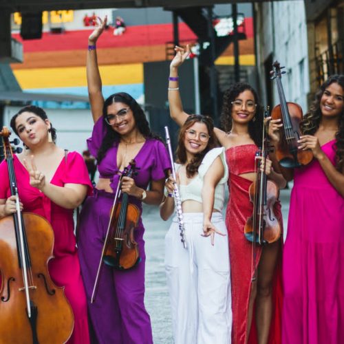 Orquestra das Meninas de Coité leva música instrumental feminina para Coité, Valente e Serrinha. Saiba mais!