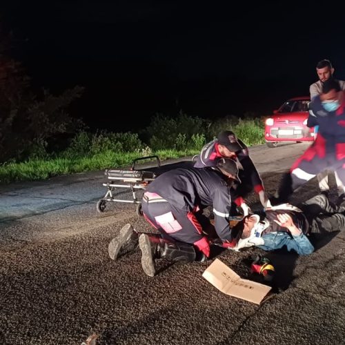 Motociclista cai em buraco na BA 409 (Coité X Serrinha), sofre fratura exposta e é transferido para Salvador