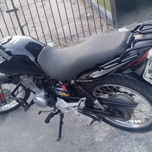 Moto com sinais de adulteração é apreendida pela PM em Retirolândia