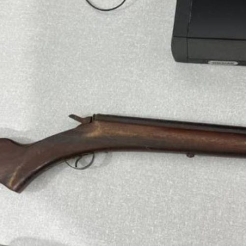 Polícia apreende espingarda após ameaça em Conceição do Coité