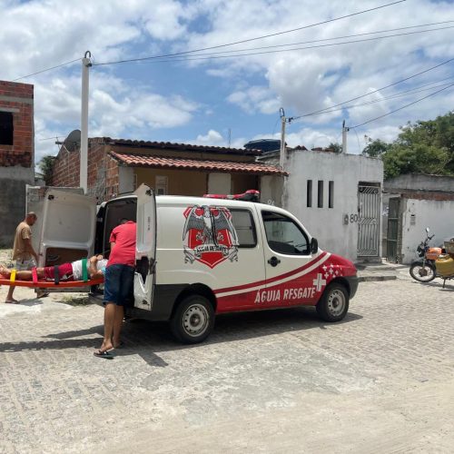 Mais um acidente de trabalho: pedreiro cai de andaime de quatro metros em Conceição do Coité