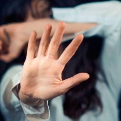 Homem é preso após agredir ex-companheira e arrombar casa no bairro da Quadra em Conceição do Coité