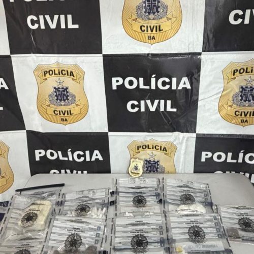 URGENTE: Polícia Civil cumpre mandado e prende suspeito com grande quantidade de cocaína, LSD, MDMA, sementes de maconha e munições em Conceição do Coité