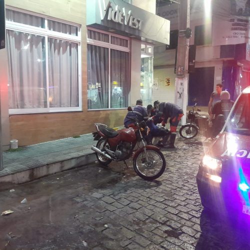 Jovem que seguia para ensaio na igreja sofre acidente de moto em Conceição do Coité