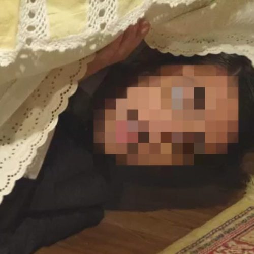 Homem invade casa da ex-companheira e se esconde debaixo da cama em Conceição do Coité