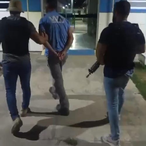 VÍDEO: Polícia Civil cumpre mandado de prisão contra homem suspeito de ameaçar e encomendar morte da ex-companheira em Barrocas