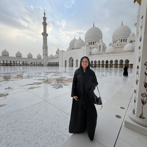 Coiteense relata rotina em Abu Dhabi em meio a alertas de mísseis