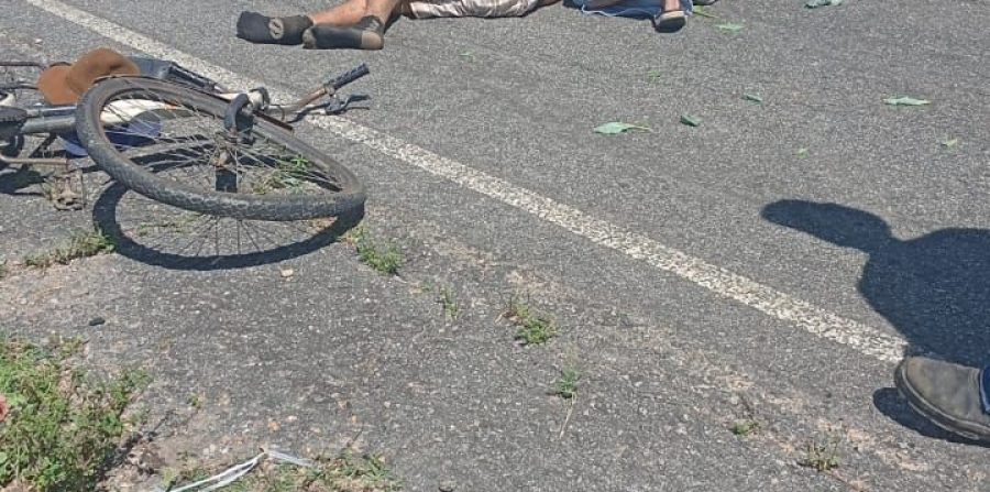Colisão entre moto e bicicleta deixa dois feridos na BA-411, trecho Conceição do Coité ao distrito de Salgadália