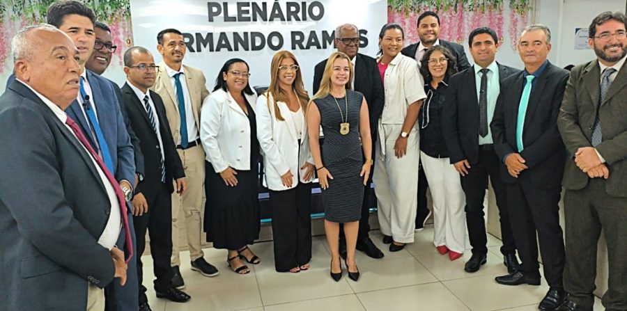 Coité: Delegada Ludmila Andrade recebe homenagem na Câmara Municipal pelo Dia Internacional da Mulher e reforça luta contra a violência doméstica