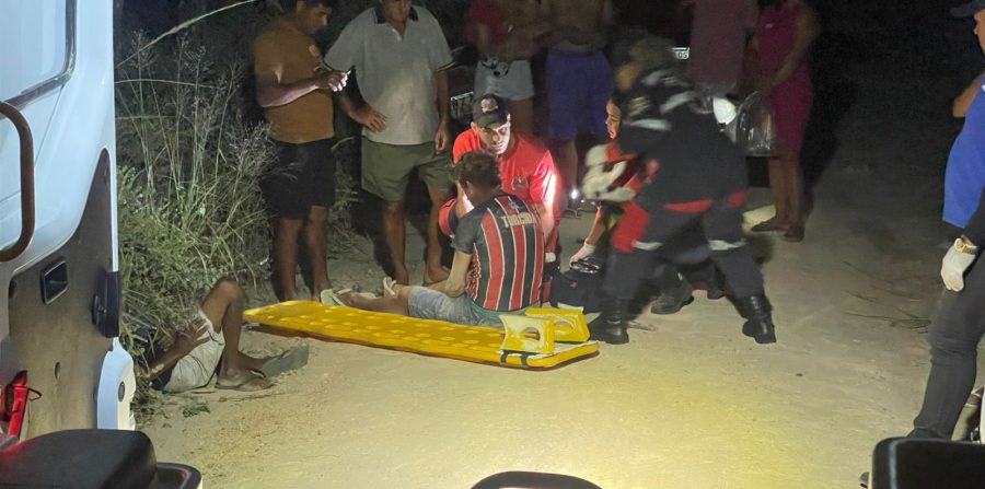 Motociclista fica ferido após perder o controle da moto no distrito de Salgadália em Conceição do Coité
