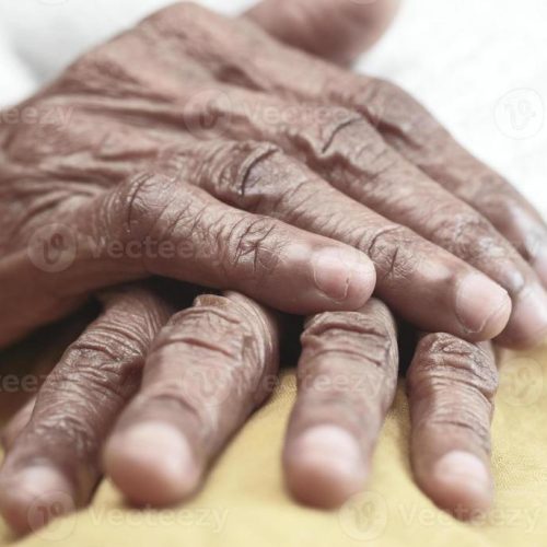 Coité: idosa denuncia vizinho de 76 anos por suposto arrombamento, mas caso revela rixa antiga; PM é acionada