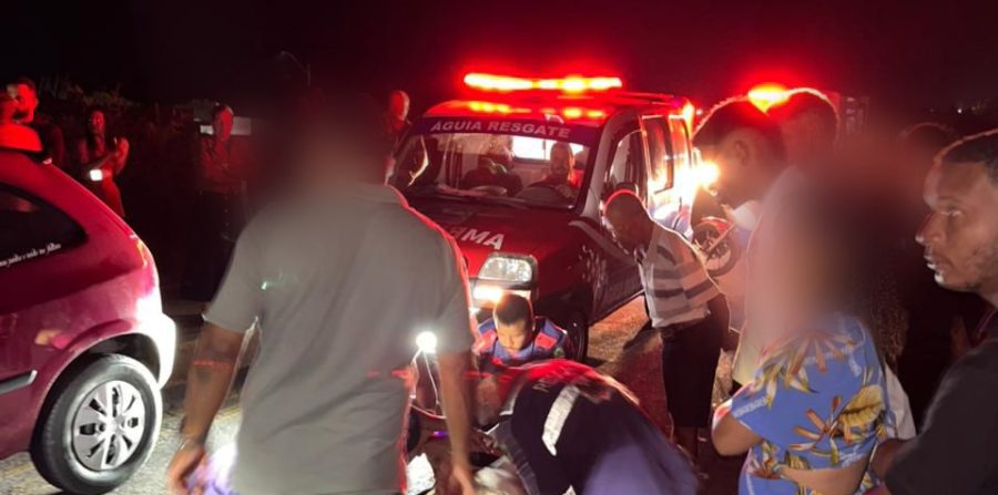 Colisão frontal entre dois carros deixa dois homens feridos na BA-120, entre Coité e Retirolândia; uma das vítimas teve fratura no fêmur