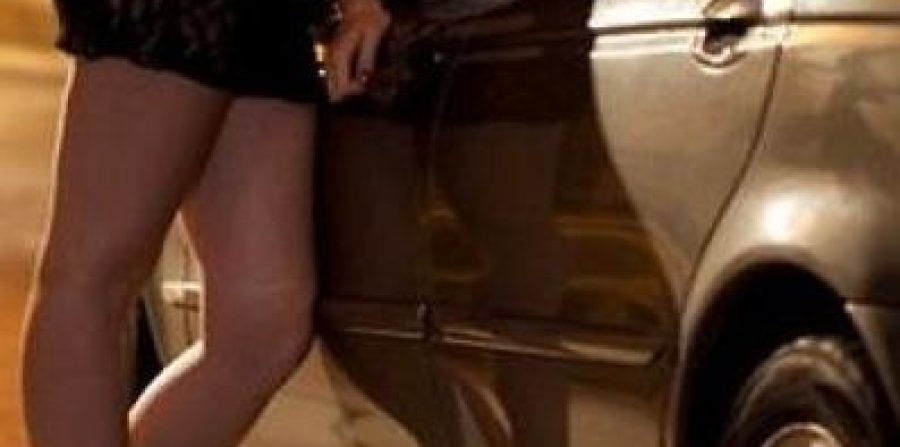 Homem chama polícia após confusão envolvendo garota de programa e celular na tarde deste domingo (10) em Conceição do Coité