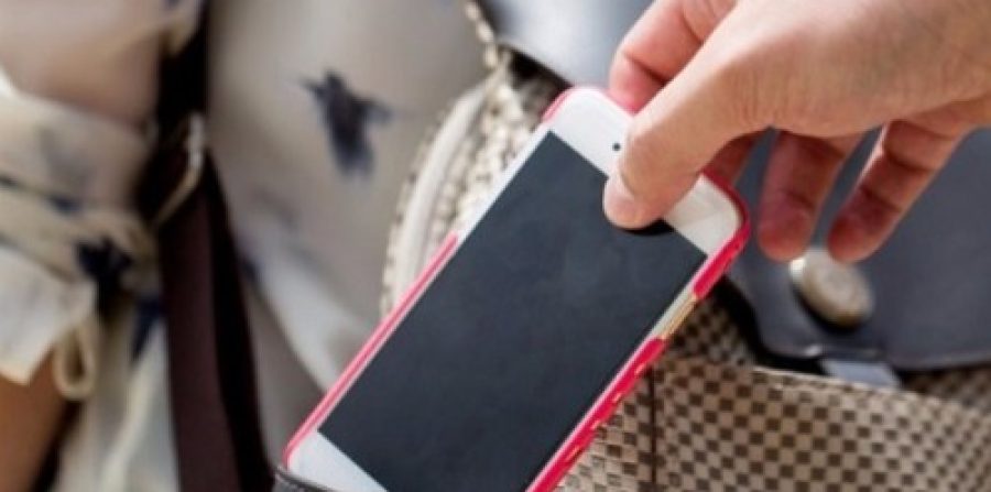 Funcionária tem celular furtado em posto de saúde de Conceição do Coité; suspeito entrou na sala de triagem