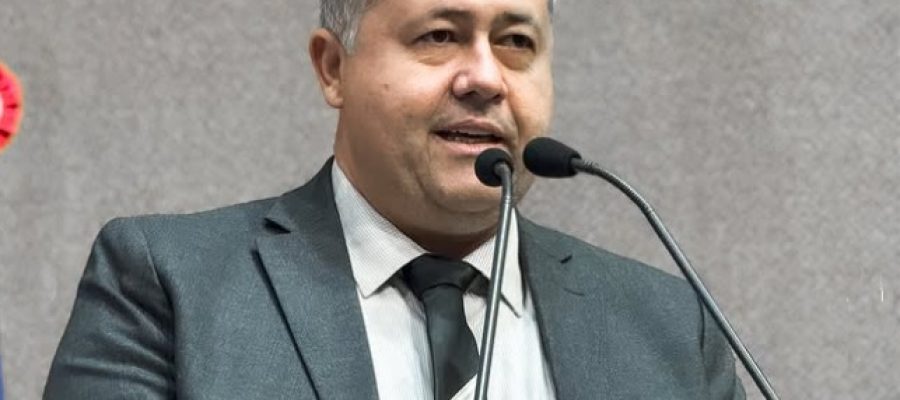 Aprovado na ALBA: projeto do deputado Alex da Piatã institui Semana Maria da Penha na rede estadual