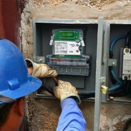 Equipe da Coelba aciona PM após suposta ameaça durante tentativa de corte de energia em Conceição do Coité