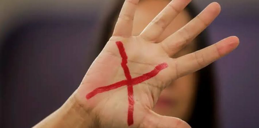 Mesmo proibido de manter contato, homem compra vários chips de celular, envia mensagens e vídeos à ex-esposa e acaba na delegacia em Conceição do Coité