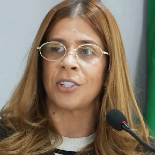 Após polêmica com o prefeito de Conceição do Coité, saiba o que a vereadora da própria base falou em discurso na Câmara Municipal nesta segunda-feira