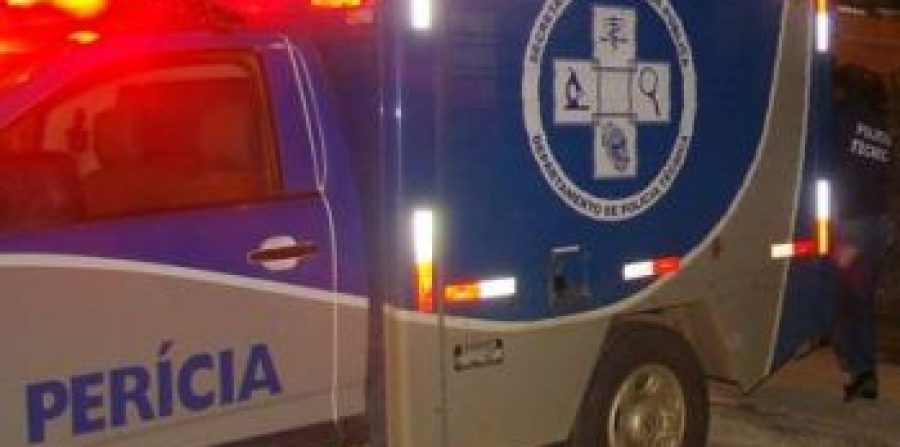 Jovem de 24 anos é perseguido e executado a tiros após criminosos invadirem casa em Santaluz